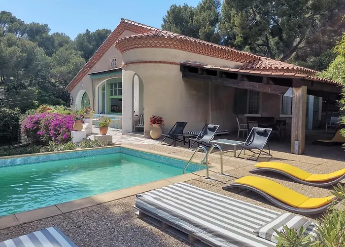 Vandrarhem Cassis Hostel *