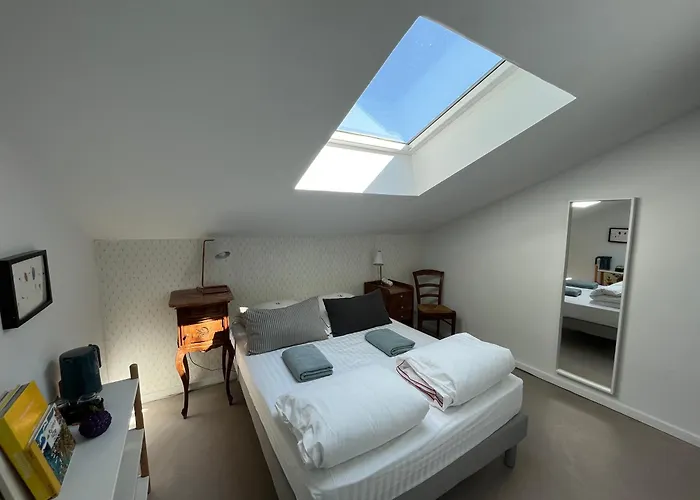 Cassis Hostel Hostel