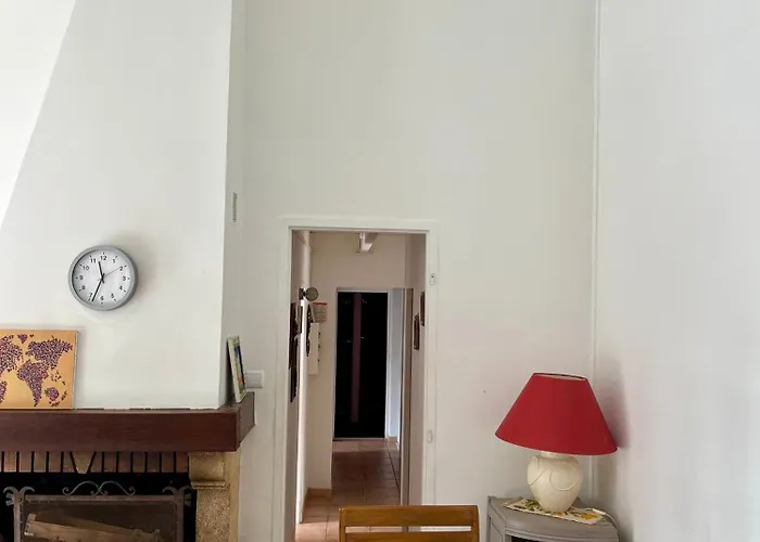 Cassis Hostel Vandrarhem