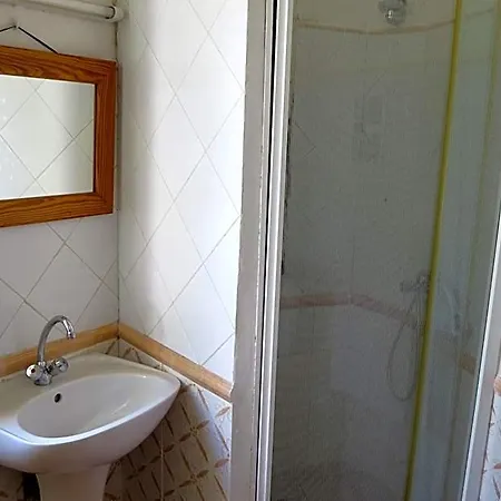 Cassis Hostel