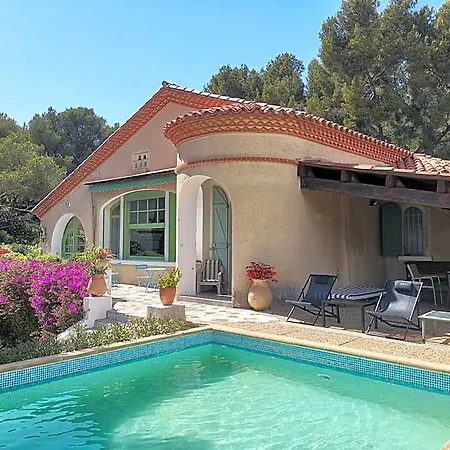Cassis Hostel Vandrerhjem