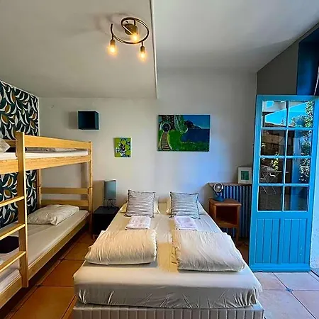 Cassis Hostel * Cassis