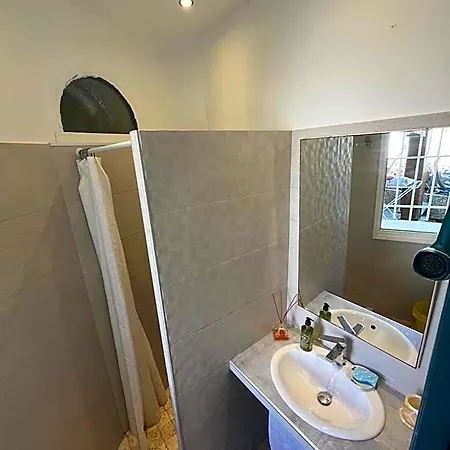 Cassis Hostel Vandrerhjem