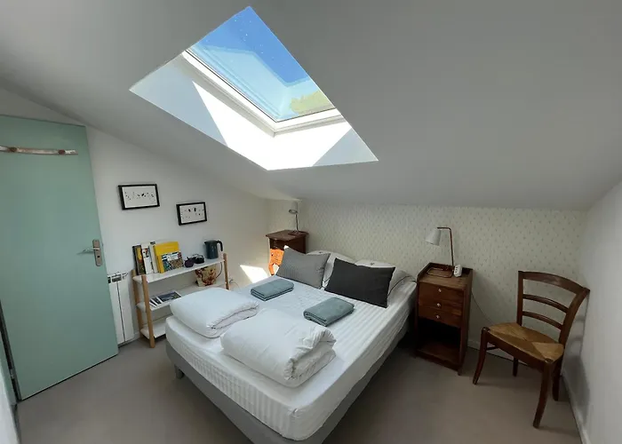 Cassis Hostel Albergue