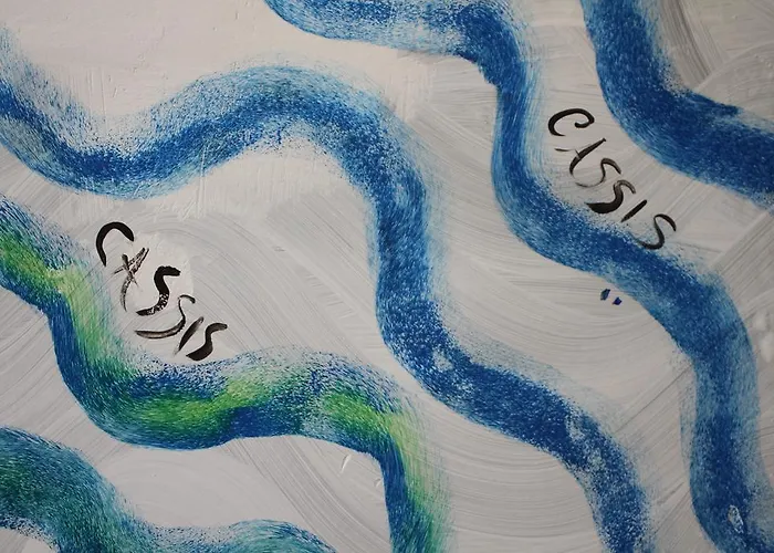 Albergue Cassis Hostel *